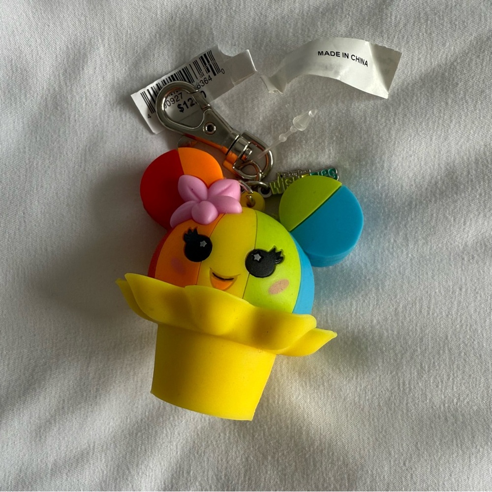 Disney Aulani Shave Ice Keychain